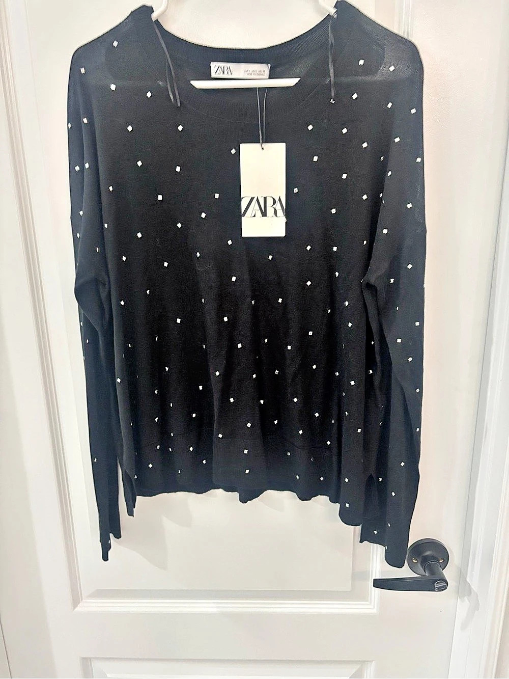 Zara Long Sleeve Polka Dot Top in Black NWT never wore